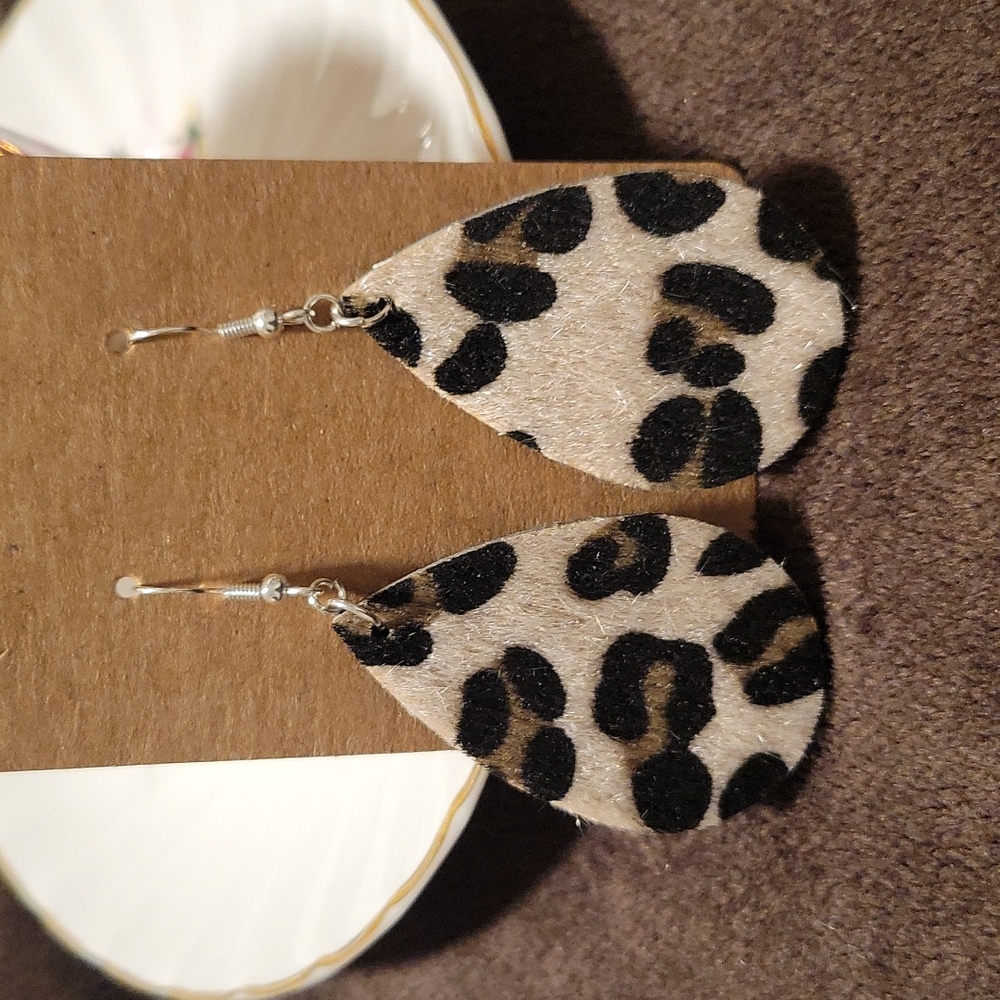 Leopard Teardrop Faux Leather Earrings